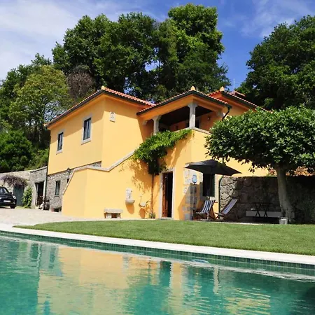 ヴィラ Beautiful 4 Bedrooms Hermosa Vista Private Pool And Staggering Mountain Views North Portugal