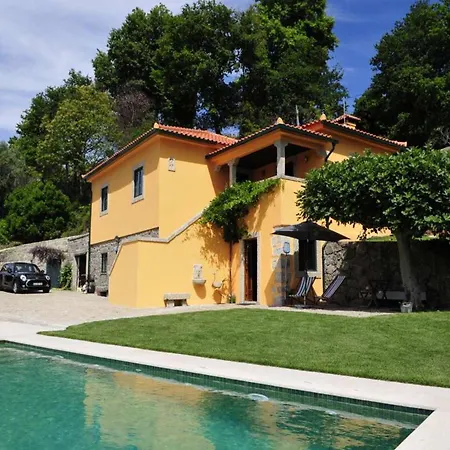 Beautiful 4 Bedrooms Hermosa Vista Private Pool And Staggering Mountain Views North Portugal ヴィラ *