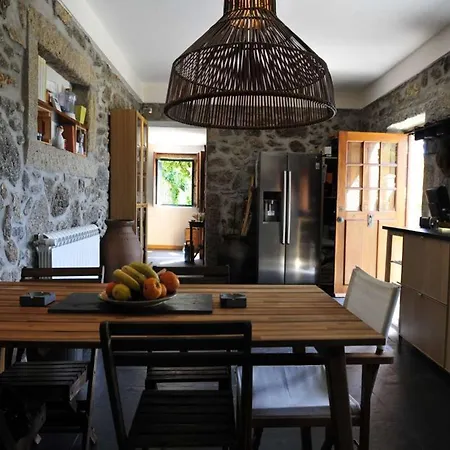 ヴィラ Beautiful 4 Bedrooms Hermosa Vista Private Pool And Staggering Mountain Views North Portugal ポンテ・デ・リマ