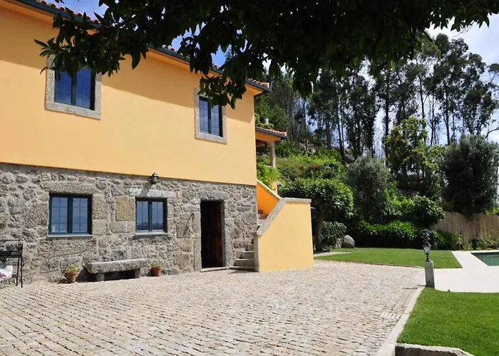 Beautiful 4 Bedrooms Hermosa Vista Private Pool ヴィラ ポンテ・デ・リマ